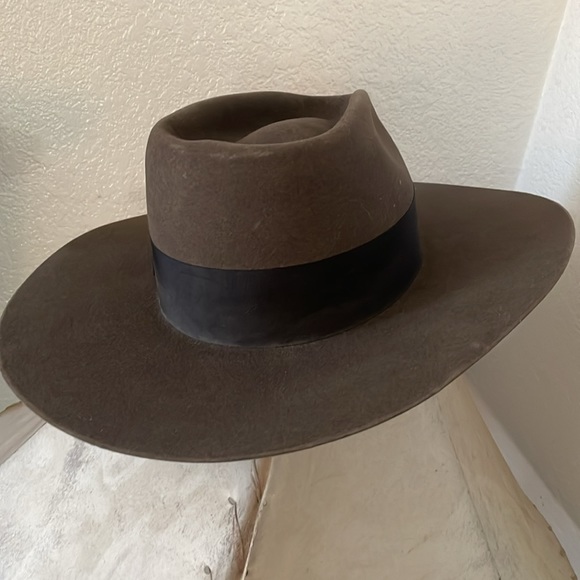 Warbonnet Ladies Hat - Picture 3 of 9